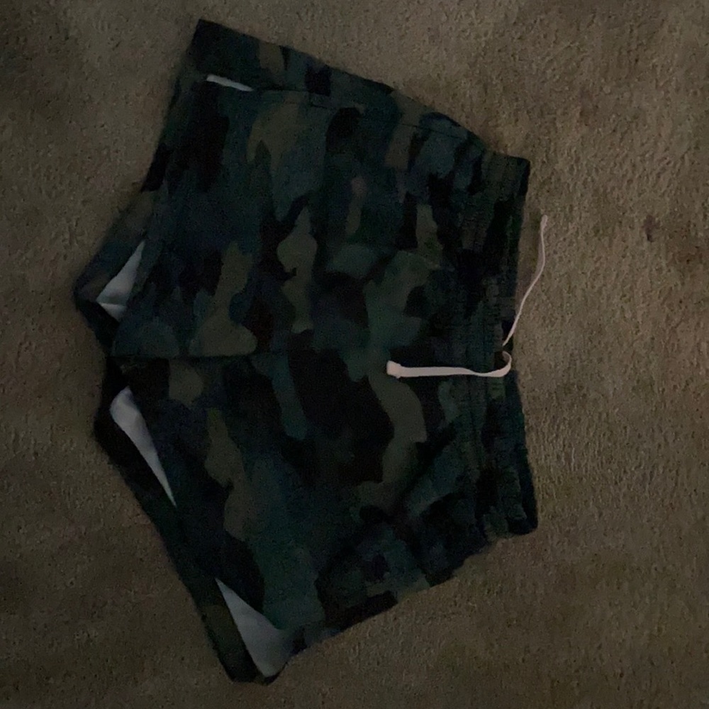 Camo shorts with pink adjustable string